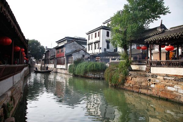 竞技游戏